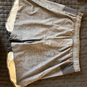 Lululemon Surge Shorts 6" Medium